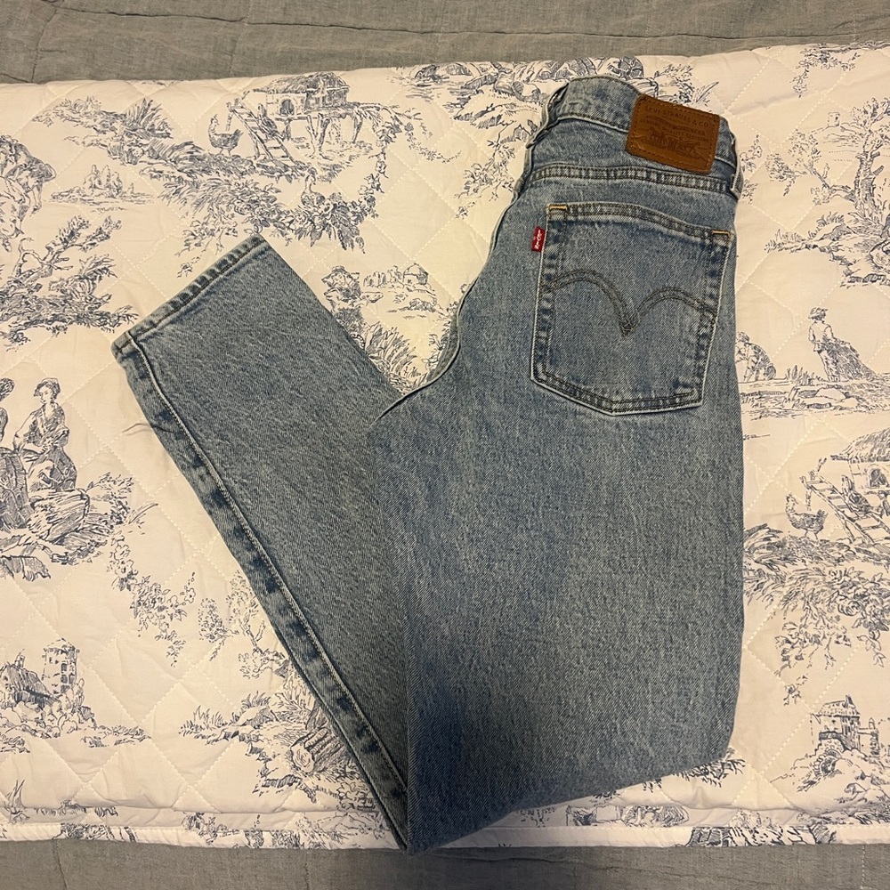 Levi’s 501 Wedgie Size 25